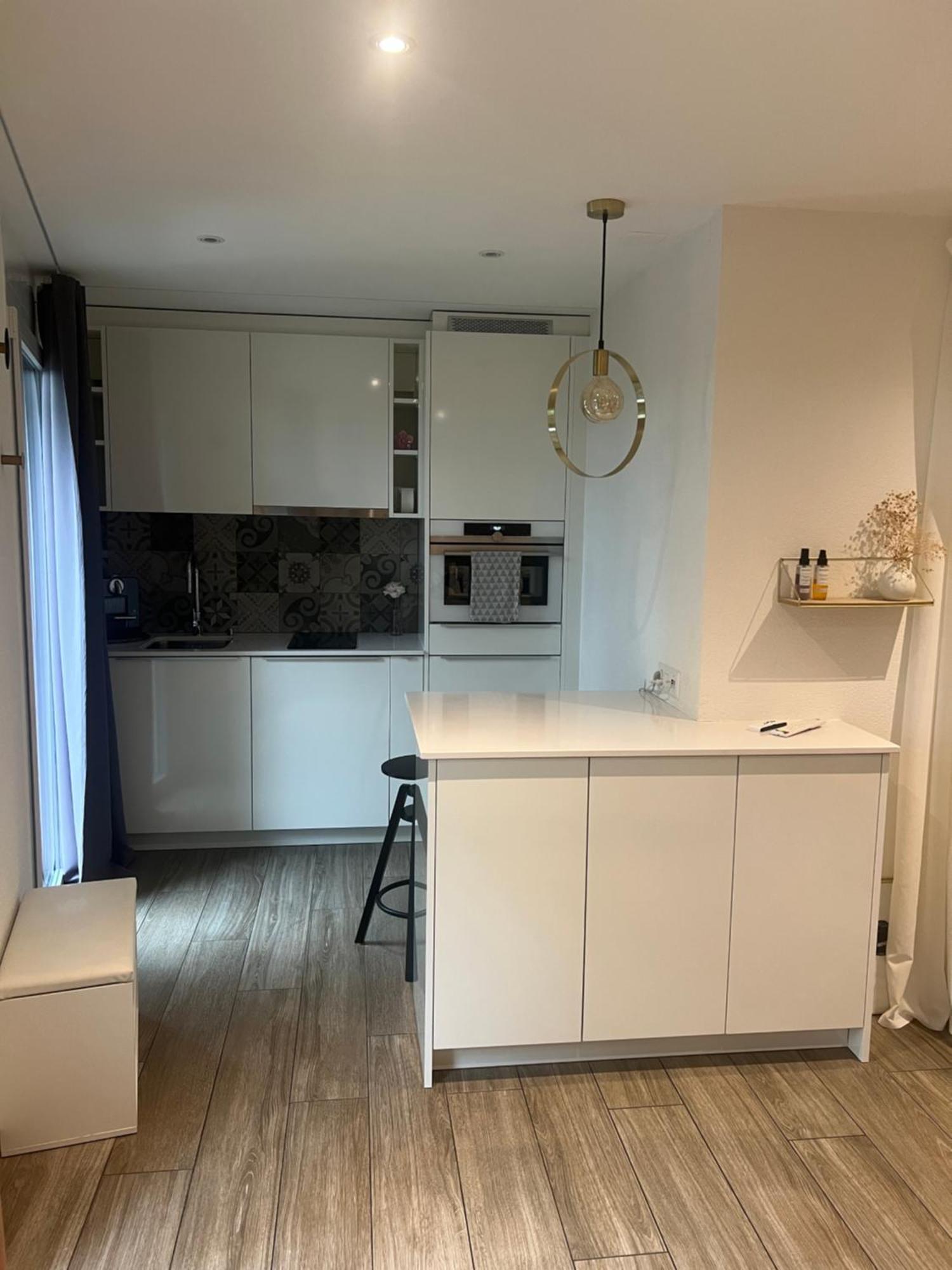 Beautiful Cocoon Apartment Нюшател Екстериор снимка